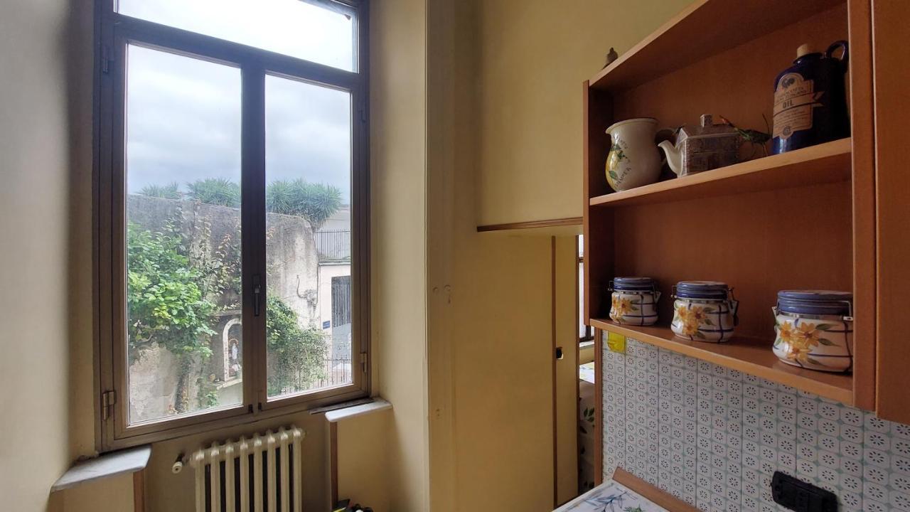 Ventottesima Vacanza + Naples